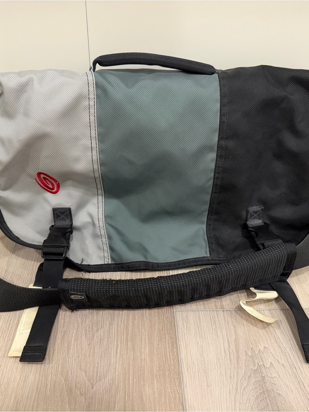 Timbuk2 Messenger  Bag, Black Blue Grey